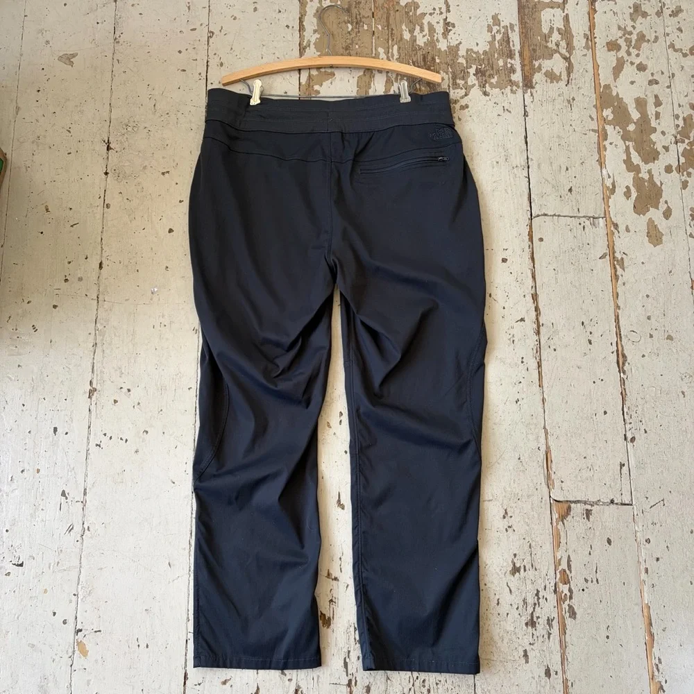 The North Face Women's Lightweight Black Aphrodite Hiking Pants XL